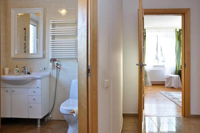 Irena Family House Hotel Вилнюс Стая снимка